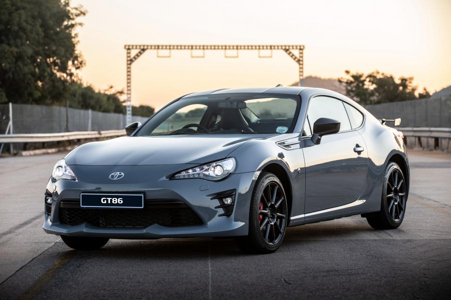  Toyota GT 86 2018 года  (ZA) (фото 4 из 19)